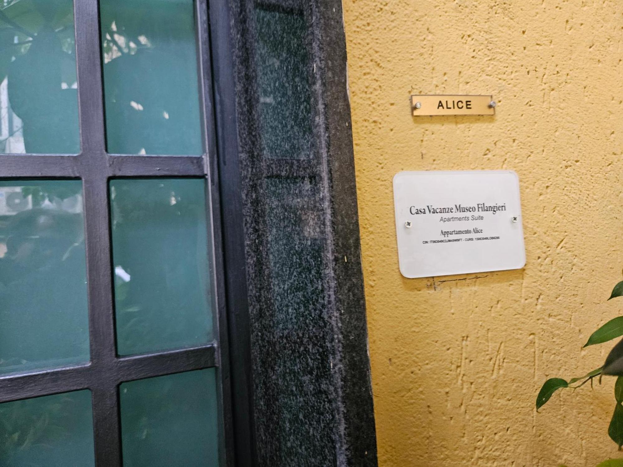 Museo Filangieri Suite Naples Exterior photo